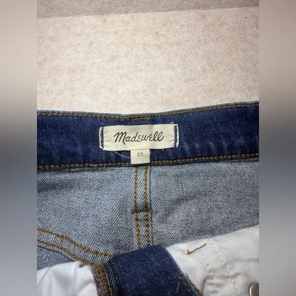 Madewell Denim Mini Skirt Distressed Raw Hem Size 25 Dark Wash - Picture 7 of 10